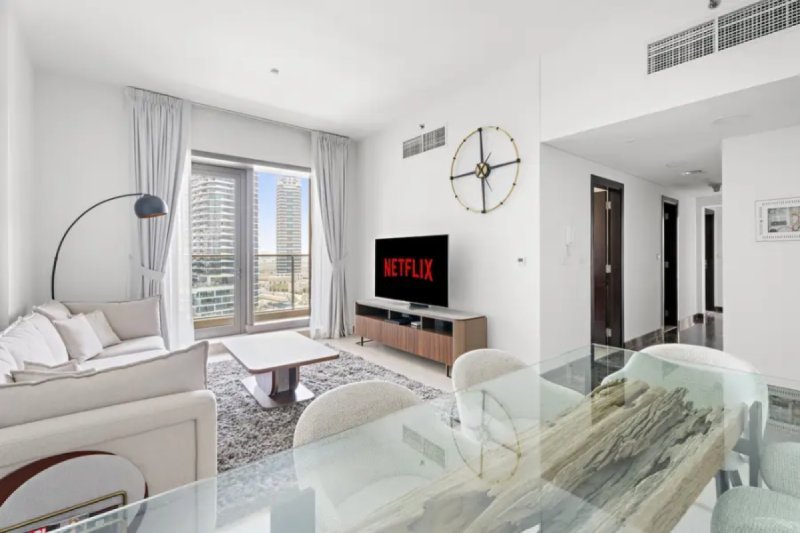 2Br in Sparkle Towers, Dubai Marina - Near Beach