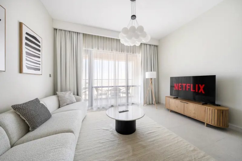 Contemporary 1BR In Vida Residences Creek Beach, Dubai Creek Harbour