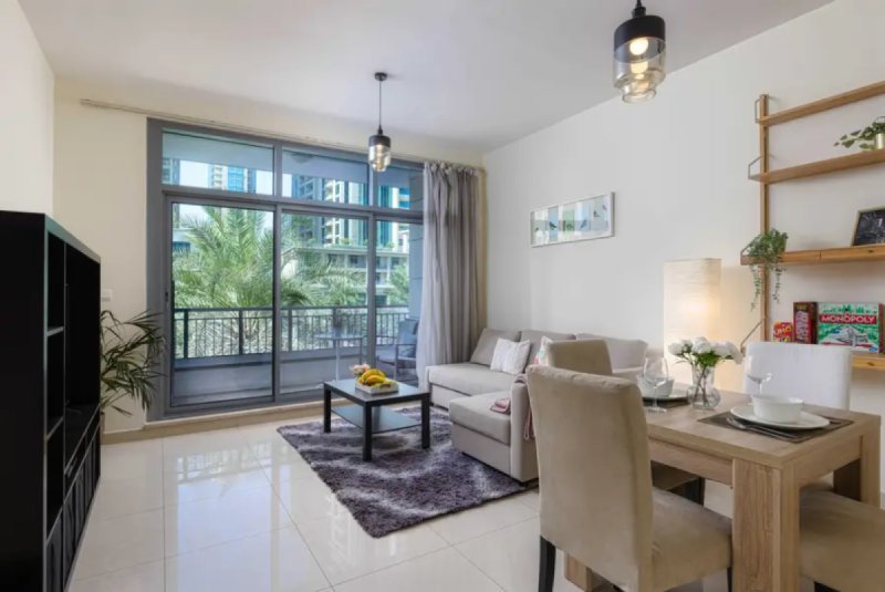 1BR In Claren Towers, Downtown Dubai - Near Dubai Mall