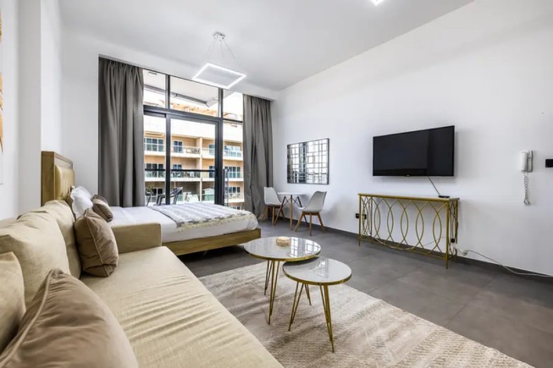 Utility Studio In V2, Dubai Sports City