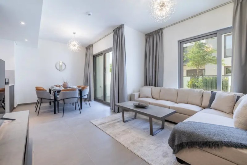 Elegant villa with 3 BDR I Maid Room I Garden, Tilal Al Ghaf