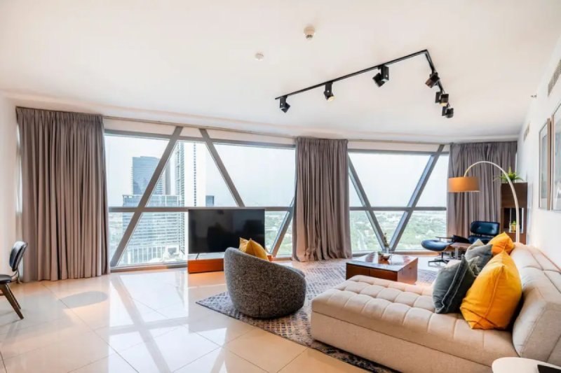 Premium 2 BDR + kids room Park Towers, DIFC