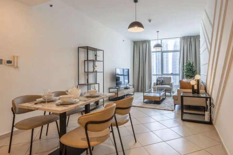 1BDR Apartment with Dubai Marina view I Close to Metro