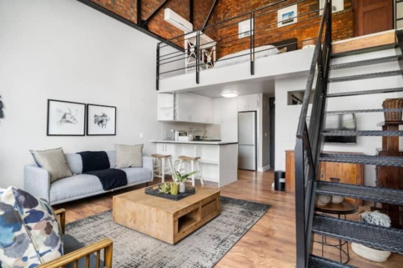1 Bedroom New York Style Loft Apartment in City Center 