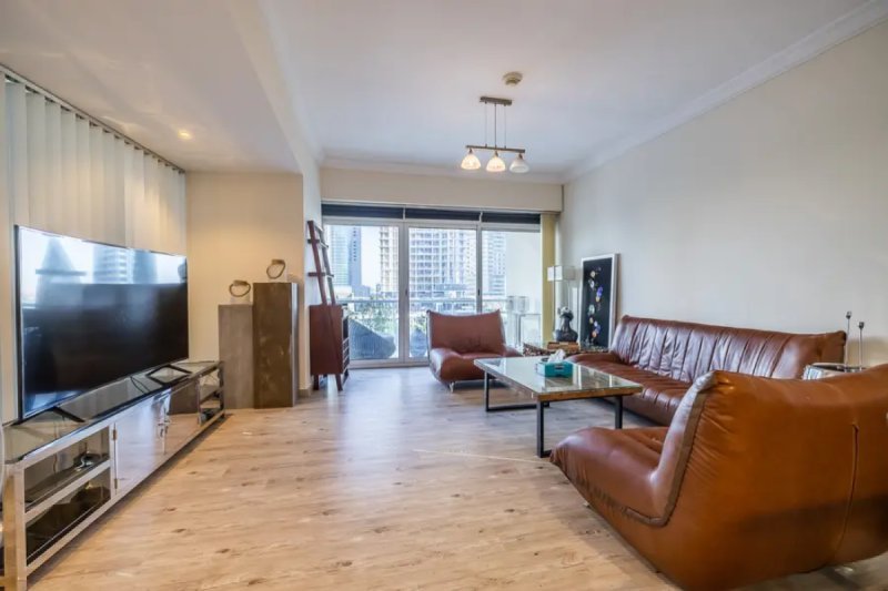 Stunning 1BR apartment with water view | Lake View Tower, JLT