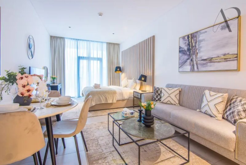 Lovely Studio in Business Bay I Marquise Square