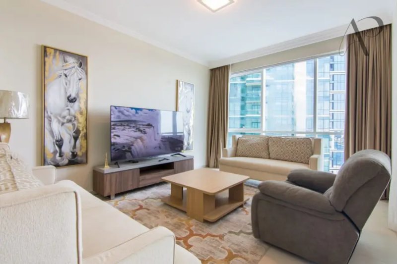 Beautiful 2BR Apartment with Sea Views in Al Bateen, JBR