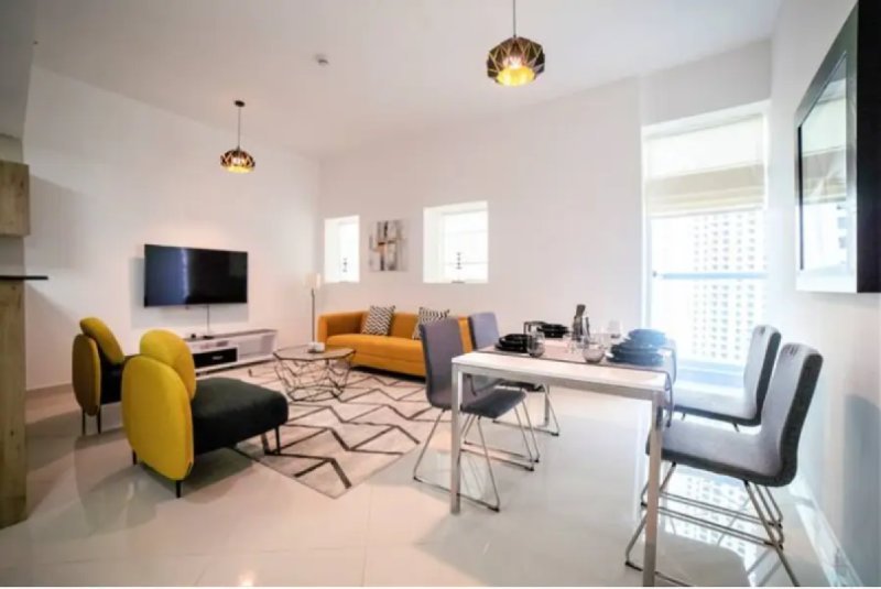 Amazing 2BR! Marina View in Continental Tower!