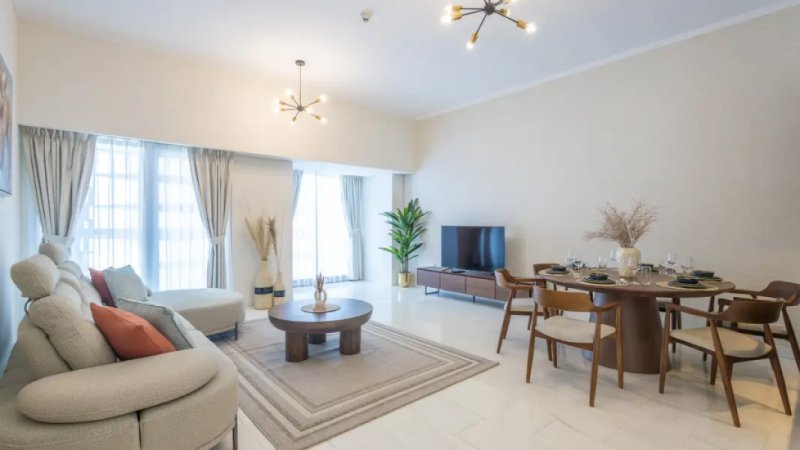 Breathtaking Marina 2BR in Iconic Cayan Tower