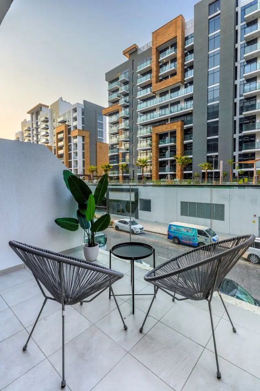 Cozy Urban Studio at Azizi Riviera 43 in Meydan