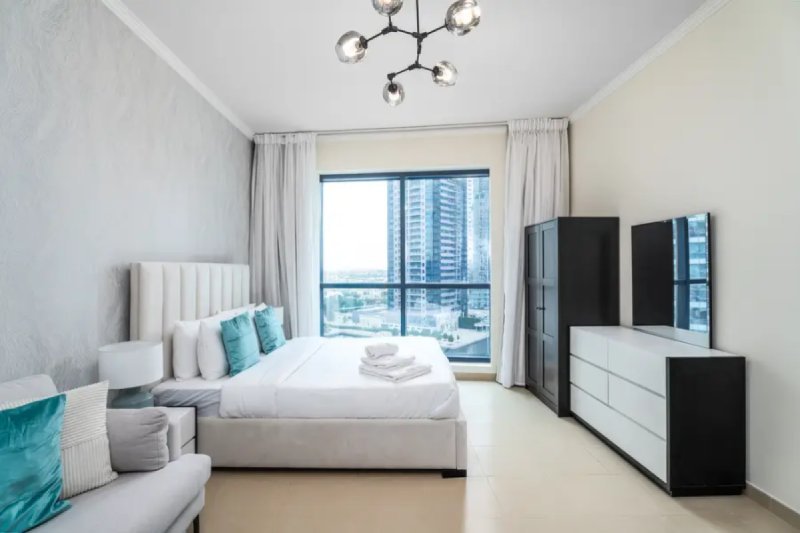 Sophisticated Studio Apt with Stunning Marina View | Jumeirah Bay X1, JLT