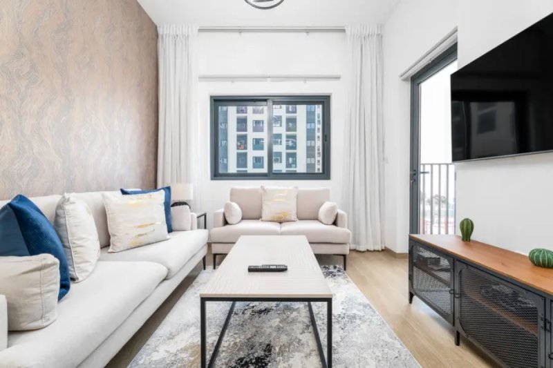 Home-Style 2BR Apartment with a Balcony View | The Nook, Al Wasl