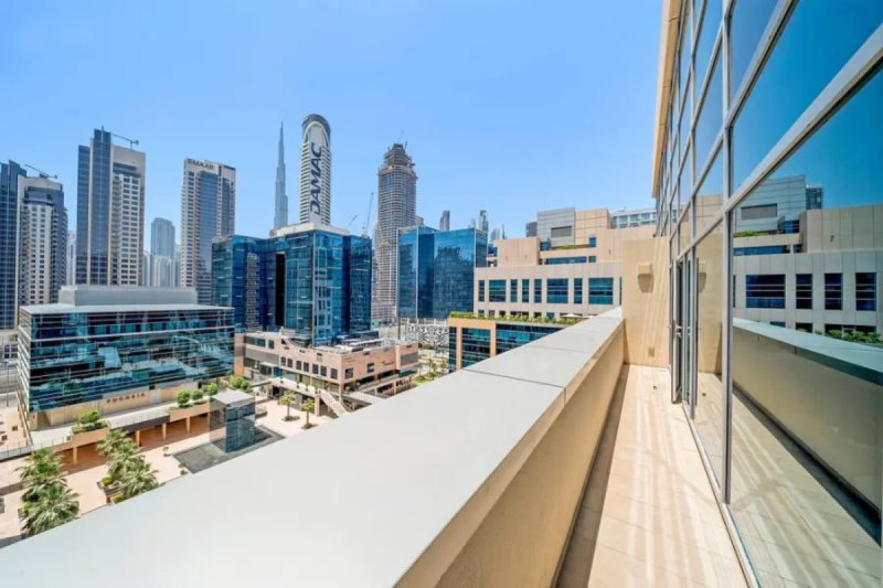 Stylish Studio | Huge Balcony | Flexible Terms | Bay Square, Business Bay