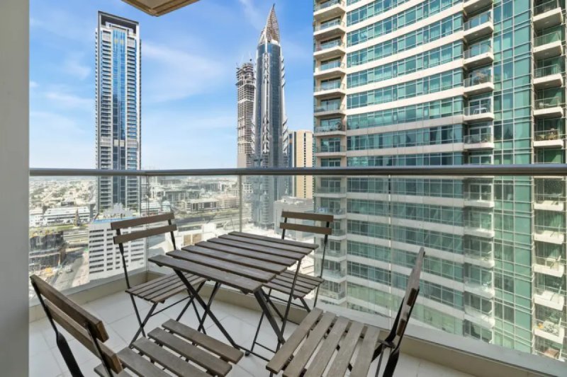 Stunning 2 BR in Downtown| Partial Burj View | The Lofts, Downtown