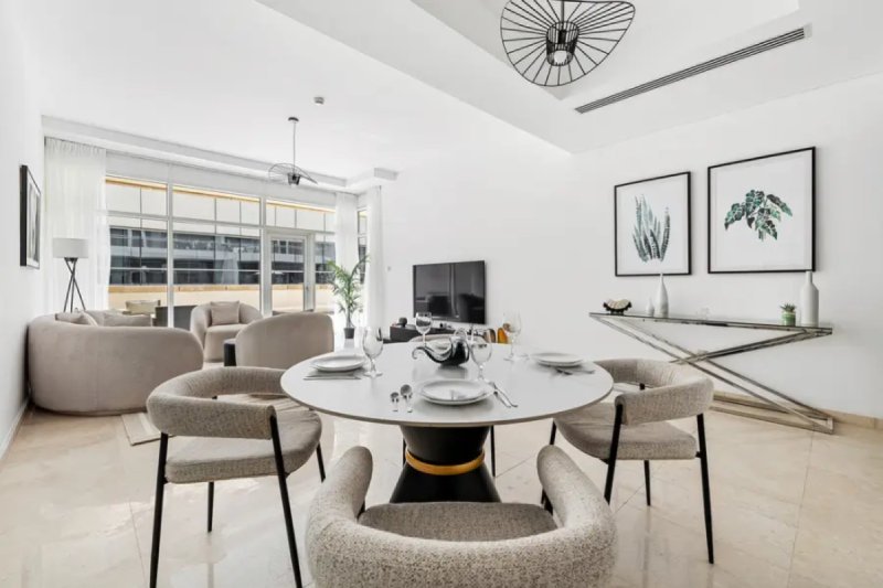 Brand New 1 BR | Massive Balcony | Ready to Move in | Bay Square, Business Bay