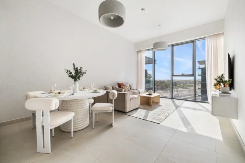 Tranquil 2 BR + Maidsroom | Stay Upto 1 Year | Canal Front Residences