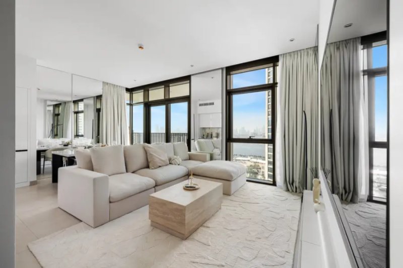 Luxury 2 BR Burj Khalifa Skyline | Harbour View | Palace Residences, Dubai Creek