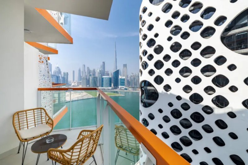 Stunning 1 BR | Full Burj Khalifa and Canal Views | Millennium Binghatti Residences