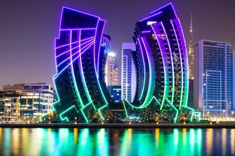 Bright Studio | Massive Balcony Canal Views | J One Tower, Business Bay