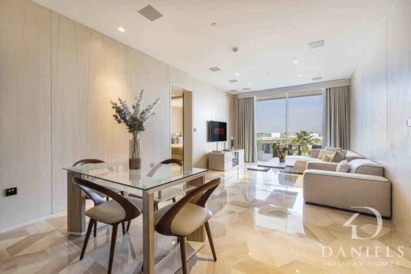 Lavish Modern 2BR + Maid at Five Palm