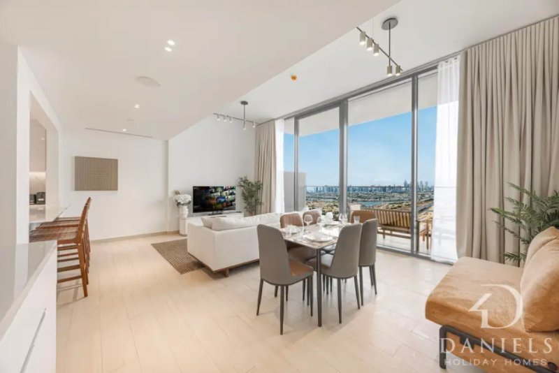 Daniels Chic 1BR | City Skyline Views | Binghatti Corner, JVC