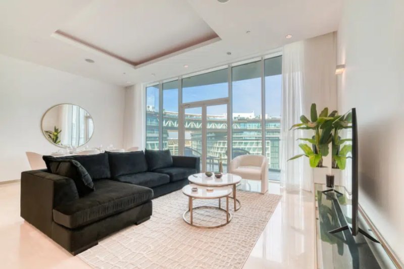 Palm Living: 3BR Modern Luxury, Mediterranean Vibes | Oceana, Palm Jumeirah