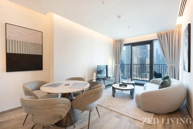 Burj Khalifa Nearby | 1 Bed Chic Business Bay Stay