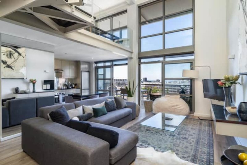 Spacious 1 Bedroom New York style loft In De Waterkant