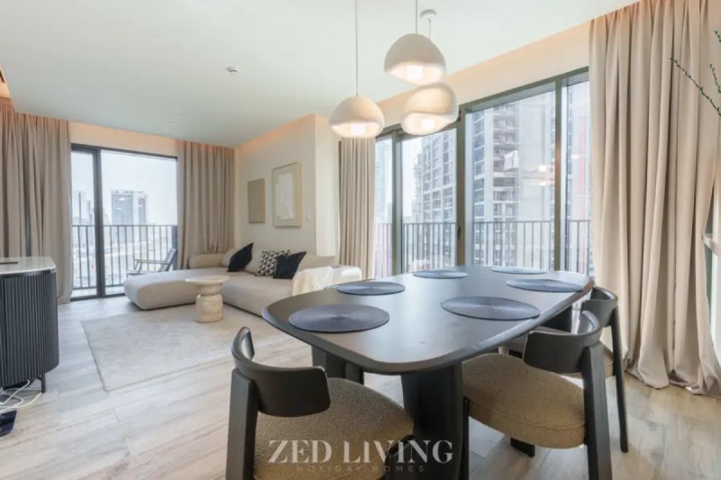Clean, Stylish and Central | Canal View 1BR (Ahad Residence)