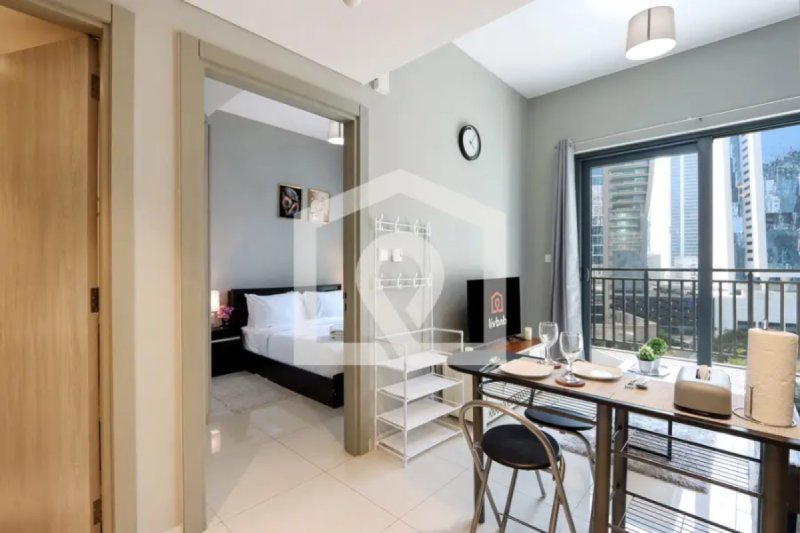 Stylish 1BR Close to Metro, Burj Khalifa & Dubai Canal