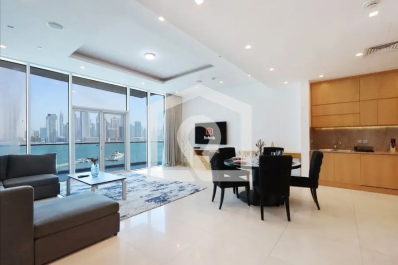 1BR w/Sea View & Beach Access in Palm by Livbnb