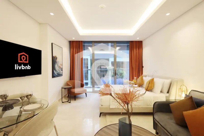 Modern Studio Near Dubai Mall, Walk to Dubai Canal