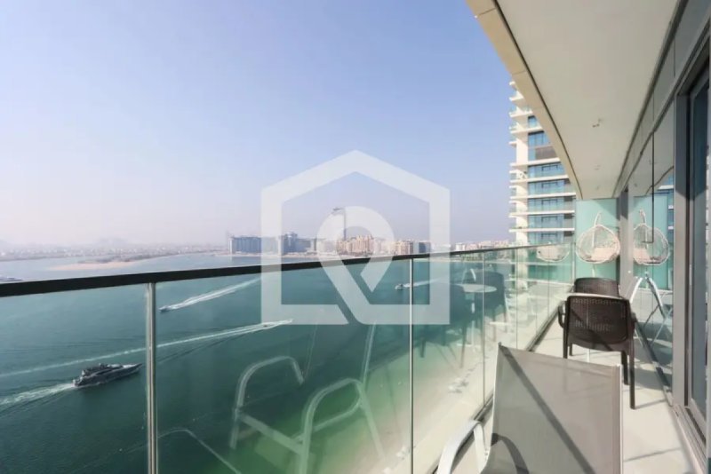 Luxury 2BR | Panoramic Sea Views and Beach Access