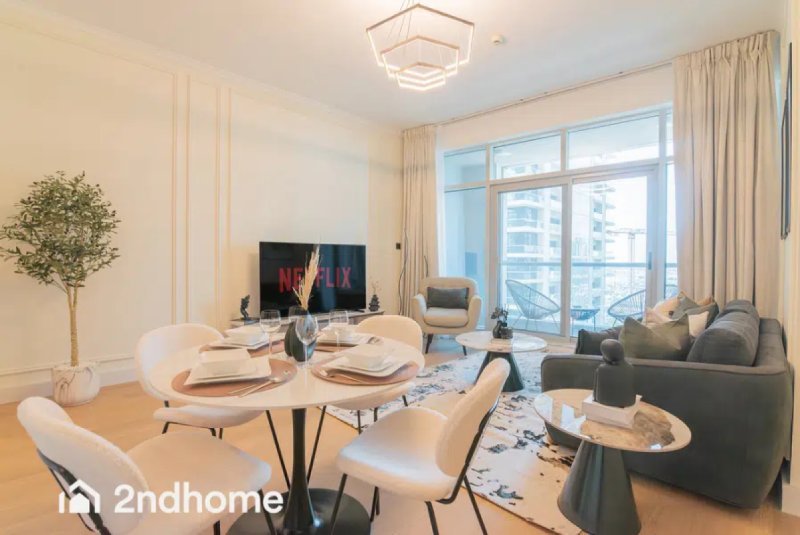 Upgraded 1BR In The Torch, Dubai Marina