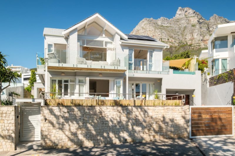 Seven The Drive — 6 Bedrooms Villa In Camps Bay, Cape Town