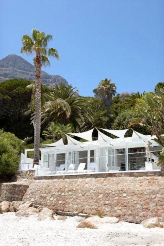 Bungalow Beach Sands – 3BR Effortless Coastal Chic on Clifton 3rd Beach