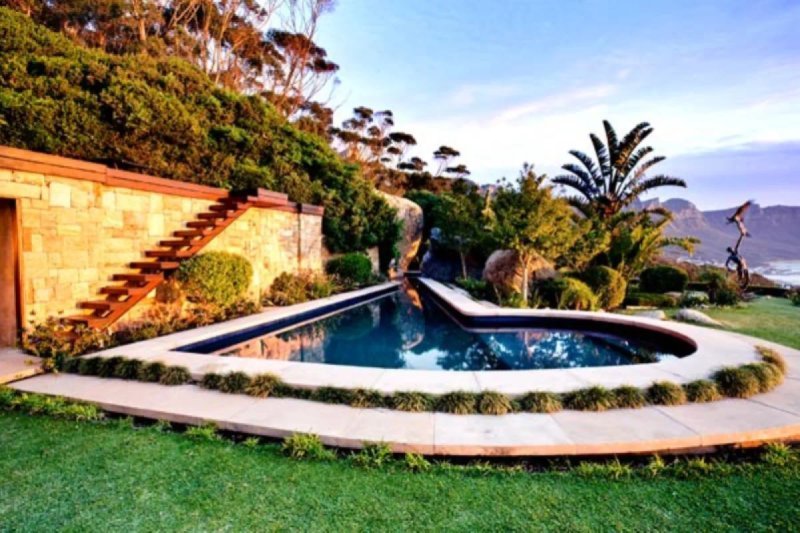 Castle Views – Timeless Elegance on Nettleton Road