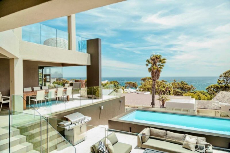 The Villa at Camps Bay – Grand Coastal Living with Ocean and Mountain Views