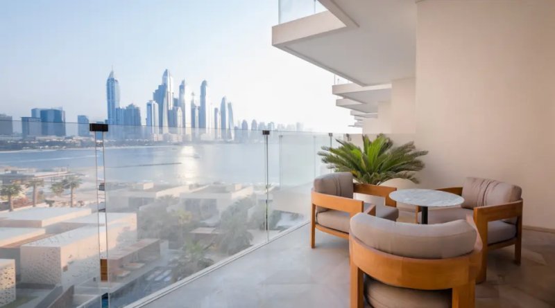 Maison Privee -2BR Luxury Sea View Apt in FIVE Resort on The Palm