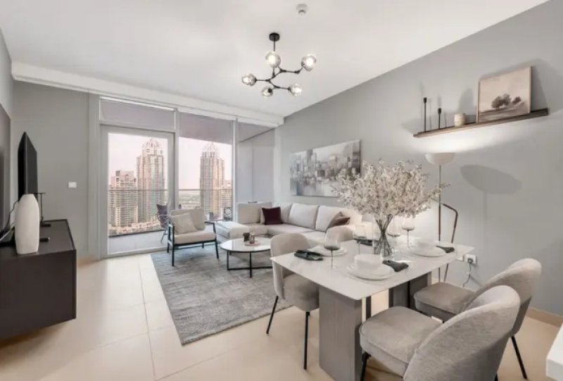 Premium One-Bedroom Residence | LIV Dubai Marina (Full Marina View - High Floor)