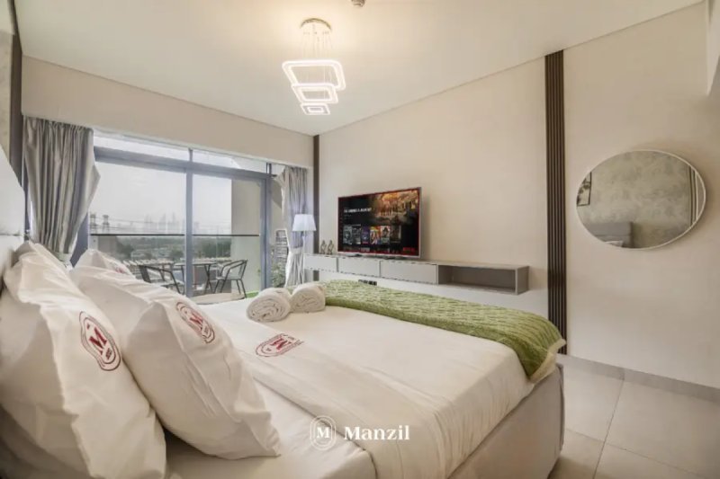 Lux Studio in JVC with Balcony, Gym and Rooftop Pool | Oxford Boulevard 