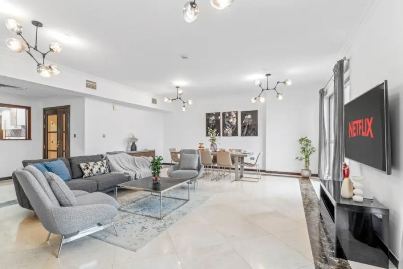 Beach Access 3BR In Murjan, Jumeirah Beach Residence 