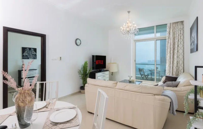 Sea Views 1BR In Botanica Tower, Dubai Marina